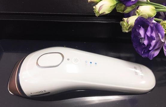 越來越多人選擇家用脫毛儀,這是什么原因呢?(圖2) 越來越多人選擇家用脫毛儀,這是什么原因呢?(圖2)