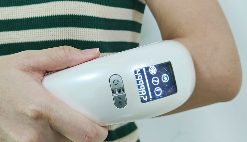 三伏天結束,脫毛要注意什么?(圖3) 三伏天結束,脫毛要注意什么?(圖3)